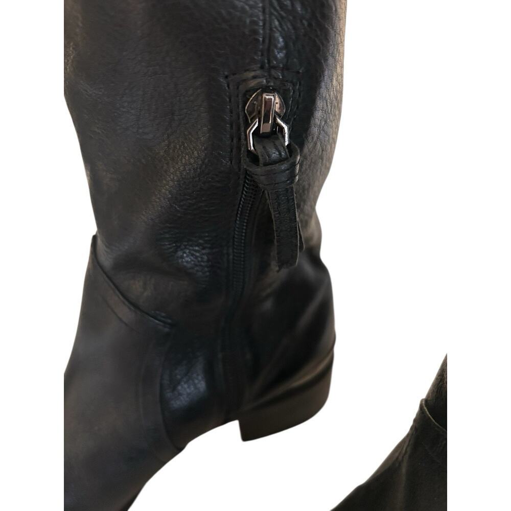 Louise et Cie Women’s Black Knee High Leather Riding Boots Gold Logo Size 8 - Picture 7 of 15
